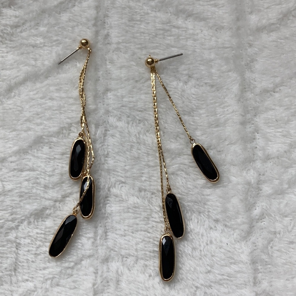 2 Pairs New Earrings - image 7